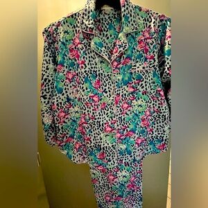 Miss Elaine two piece pajama set women’s size large